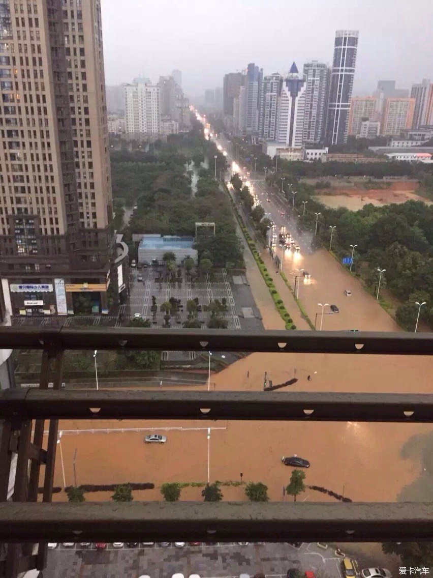 柳州暴雨