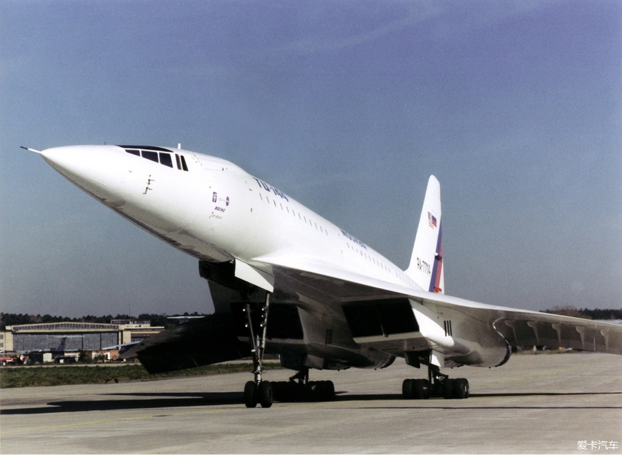 老照片前苏联图144超音速客机