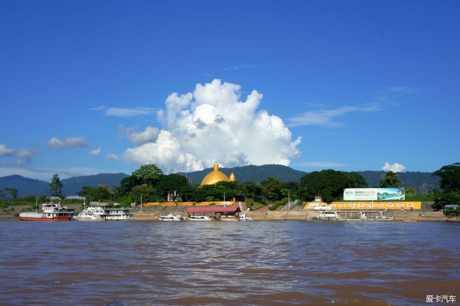 老挝木棉岛图片