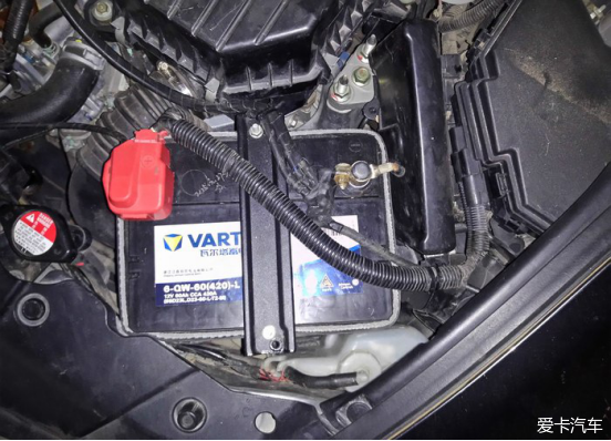 瓦尔塔电瓶排气孔图片图片