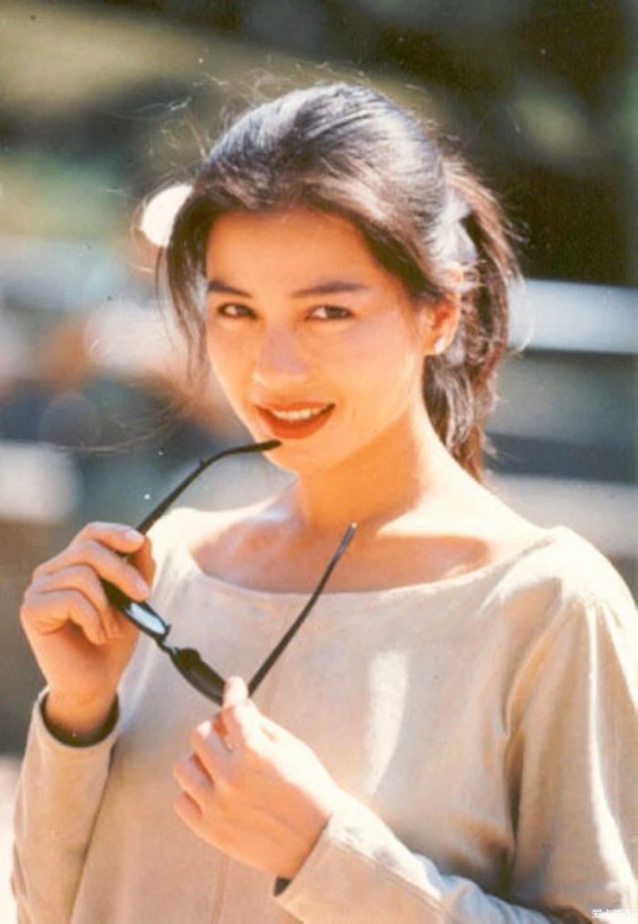 80年代香港穿衣风格女图片