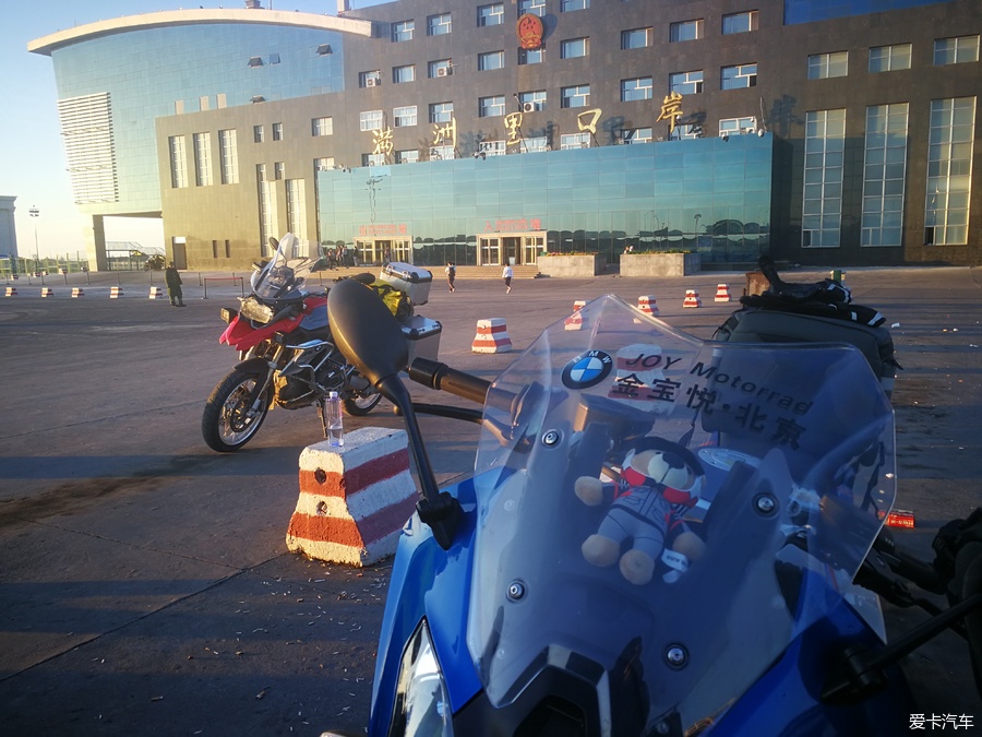 宝马摩托车骑行贝加尔湖之 R1200RS