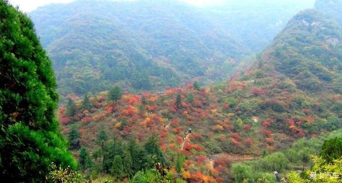 眾泰小七仙台山萬頃紅雲映山河