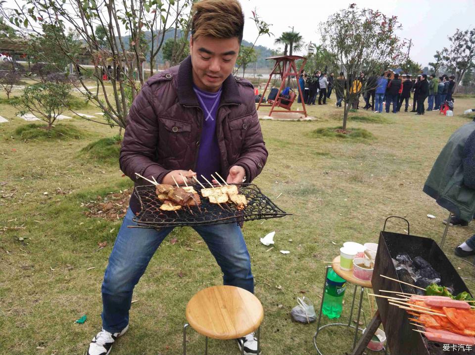 武逸会冬天里的一把火龙灵山烧烤