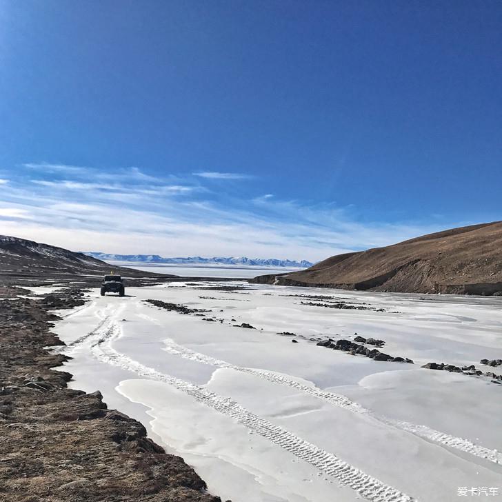 25寸匹兹堡灰游记冬季穿越哈拉湖无人区巴丹吉林沙漠