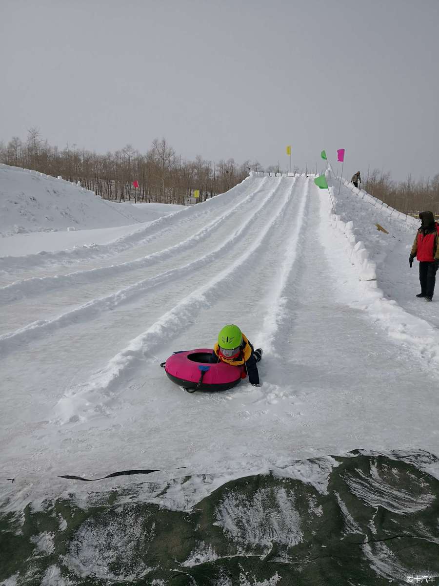 张北塞纳都滑雪场图片