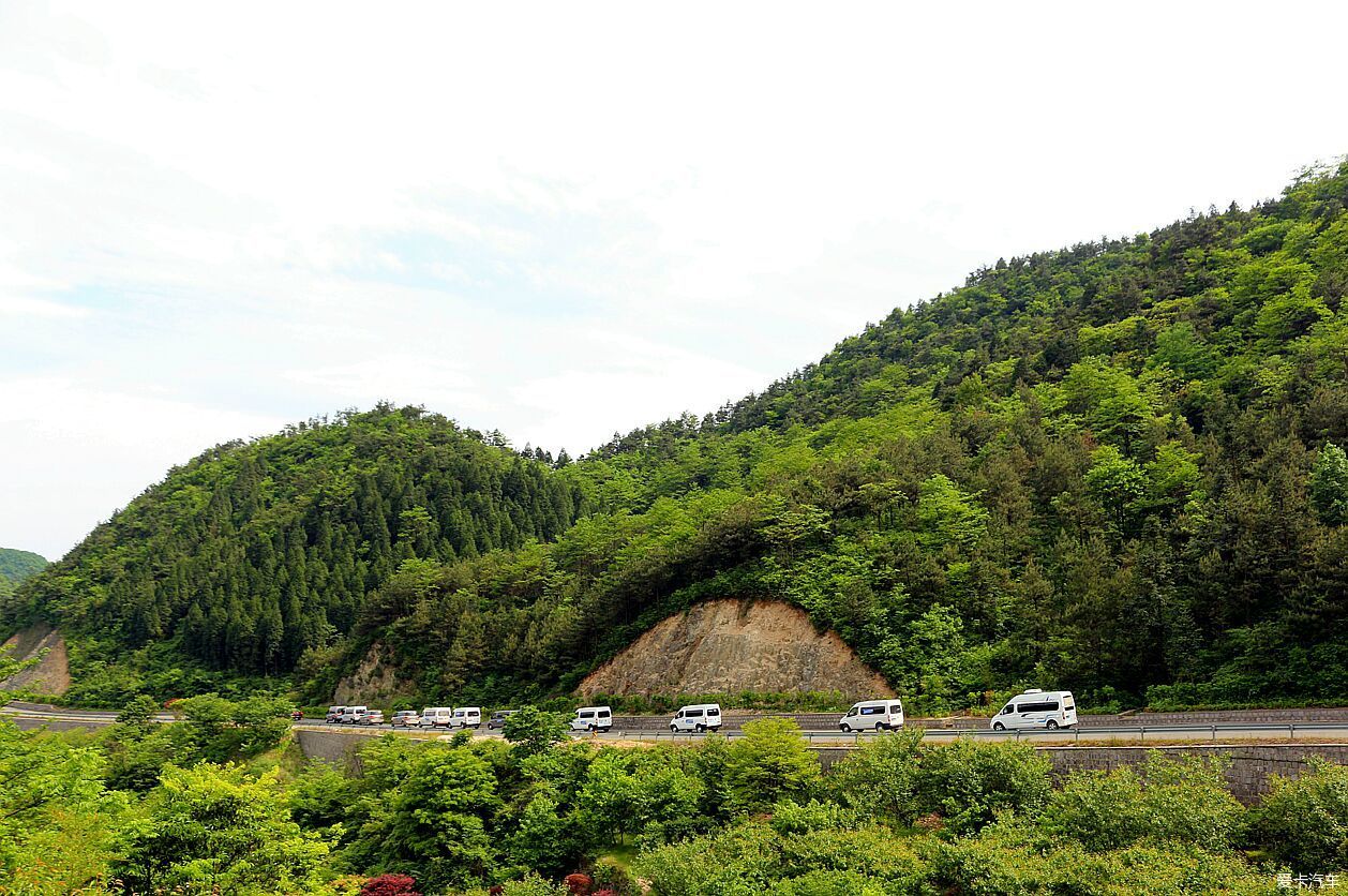 上虞上汽大通車主四明山自駕遊