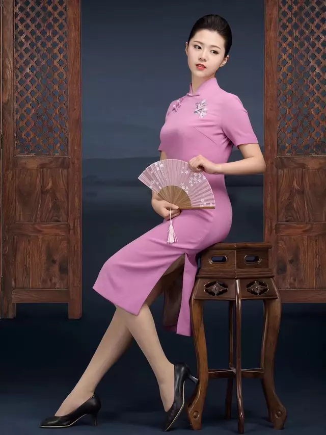 【图】南航的旗袍太考验空姐的身材了,所以能穿旗袍的都必须点赞!