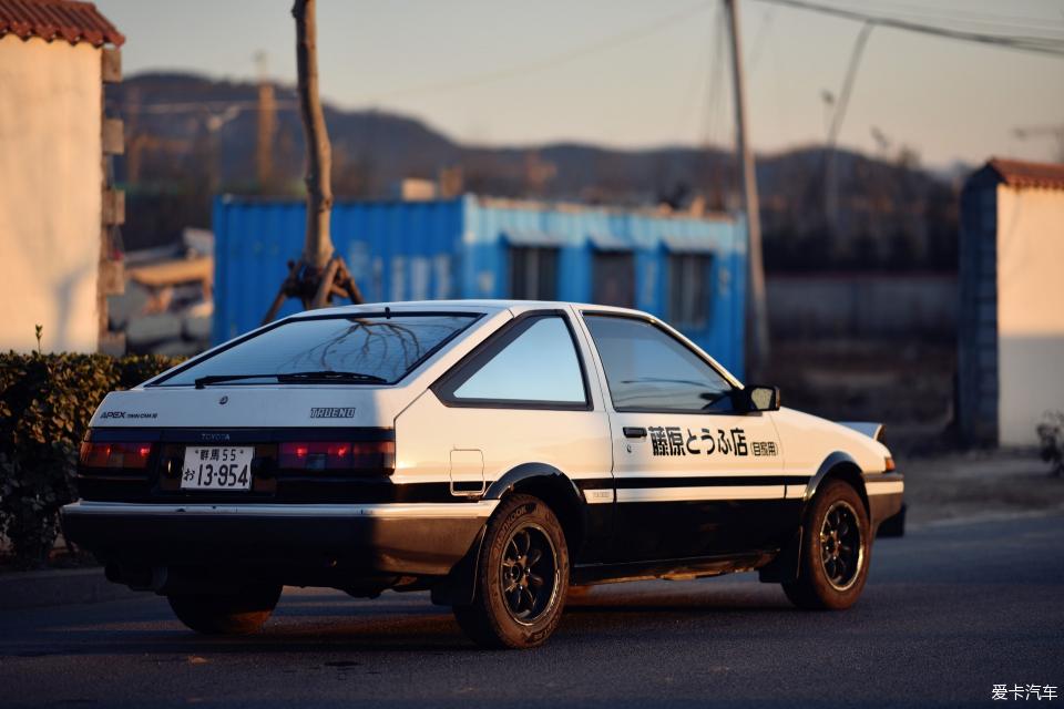 > 【x達人專享】trueno ae86 拓海座駕 國內留念拍攝