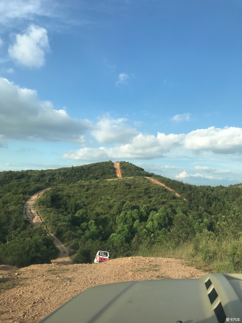 激情一日体验武汉两处越野地标,泥河2号线八叠山绝望坡