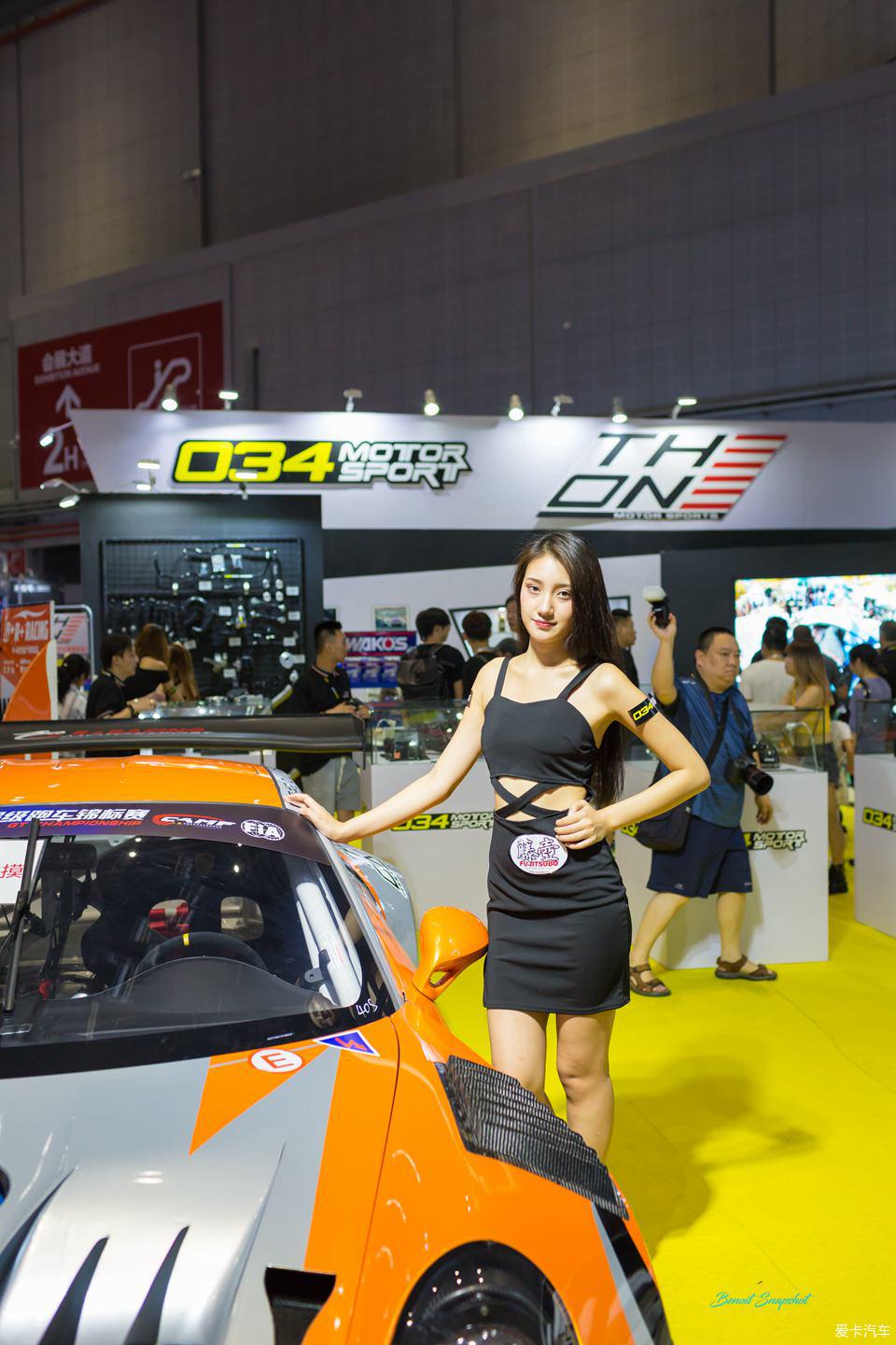 [XMEETING 】Weak appreciation of luxury cars, Jiao [young*-*model]