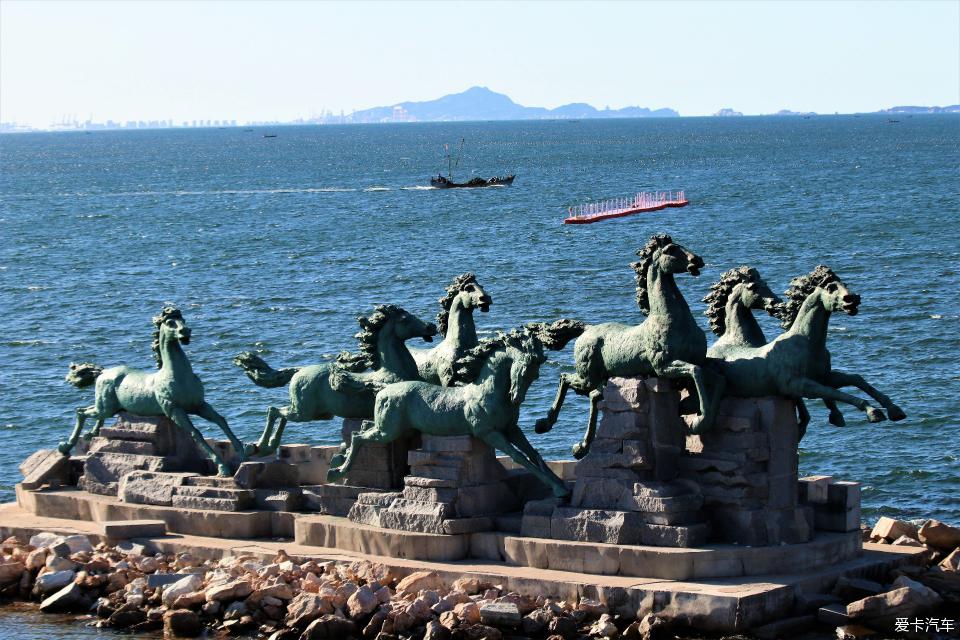 养马岛七匹马雕塑在哪图片