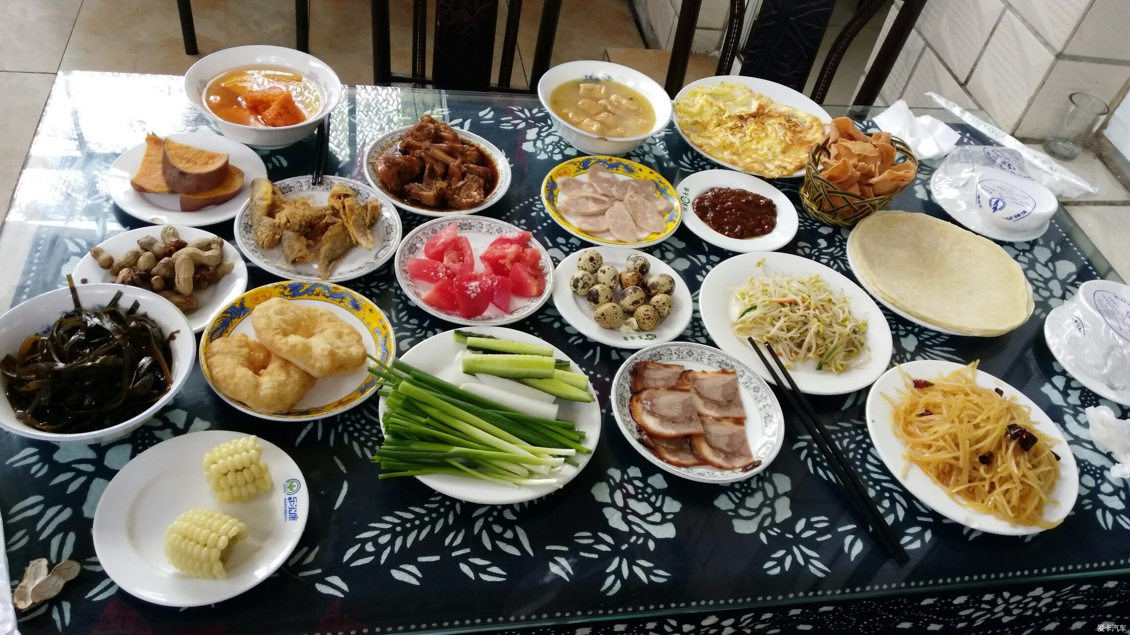 康陵村春饼宴图片