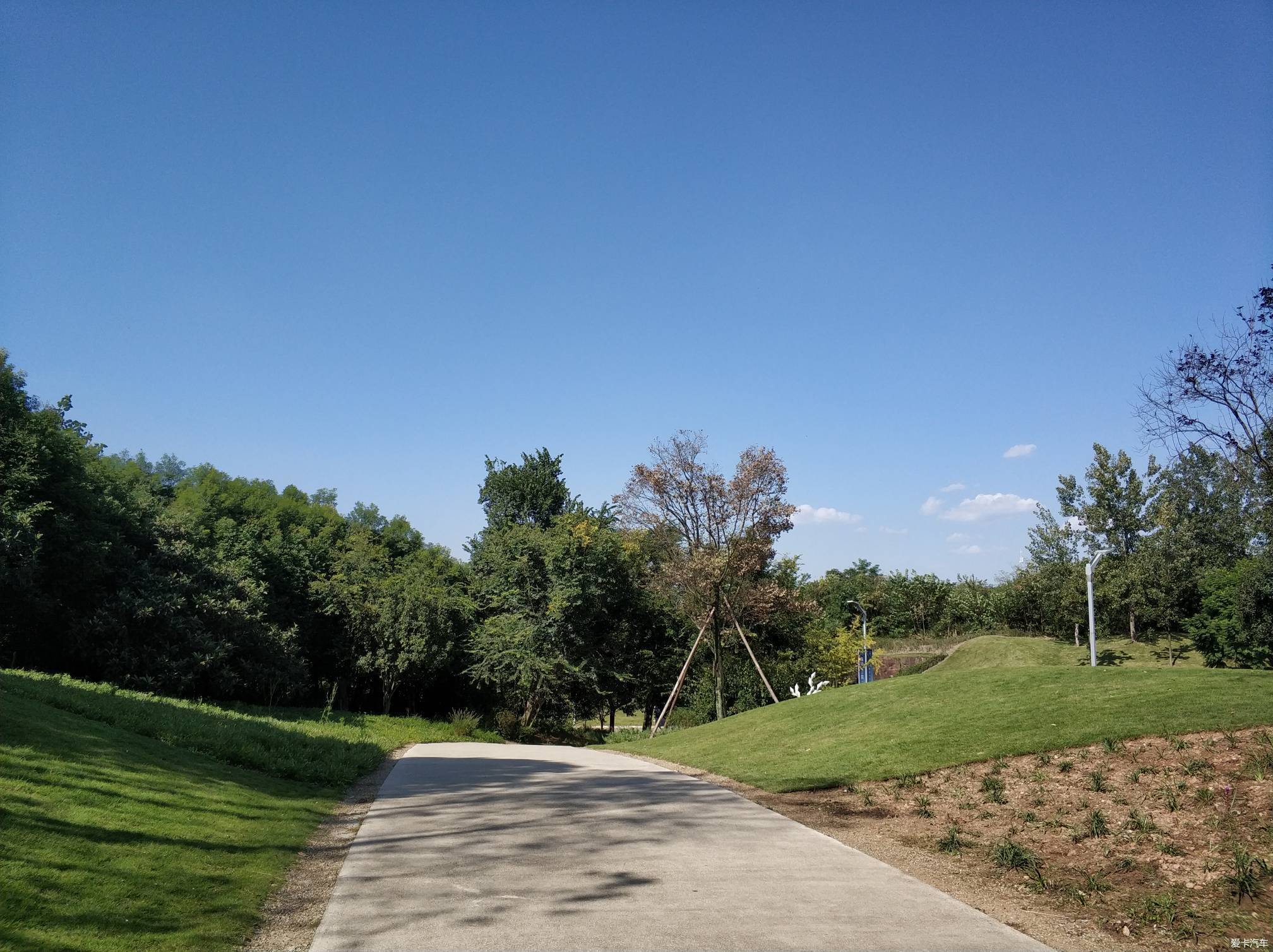 成都麓湖紅石公園:頗具創意的城市社區公園