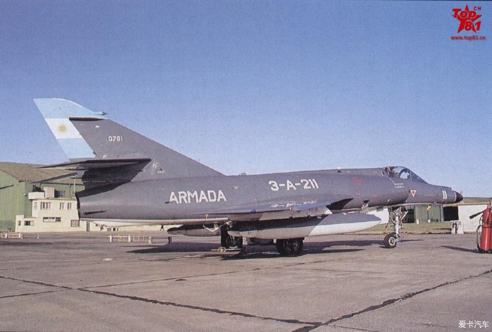 阿根廷saia90战斗机图片