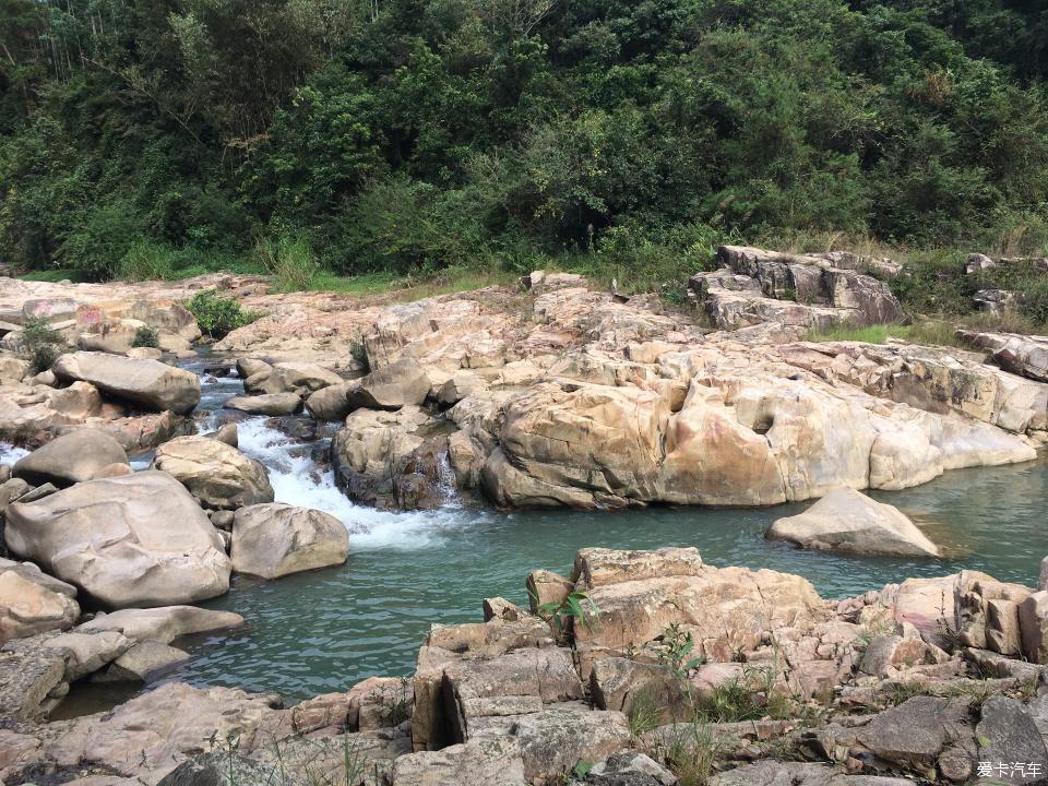 > 分享美景--暢遊四會奇石河景區