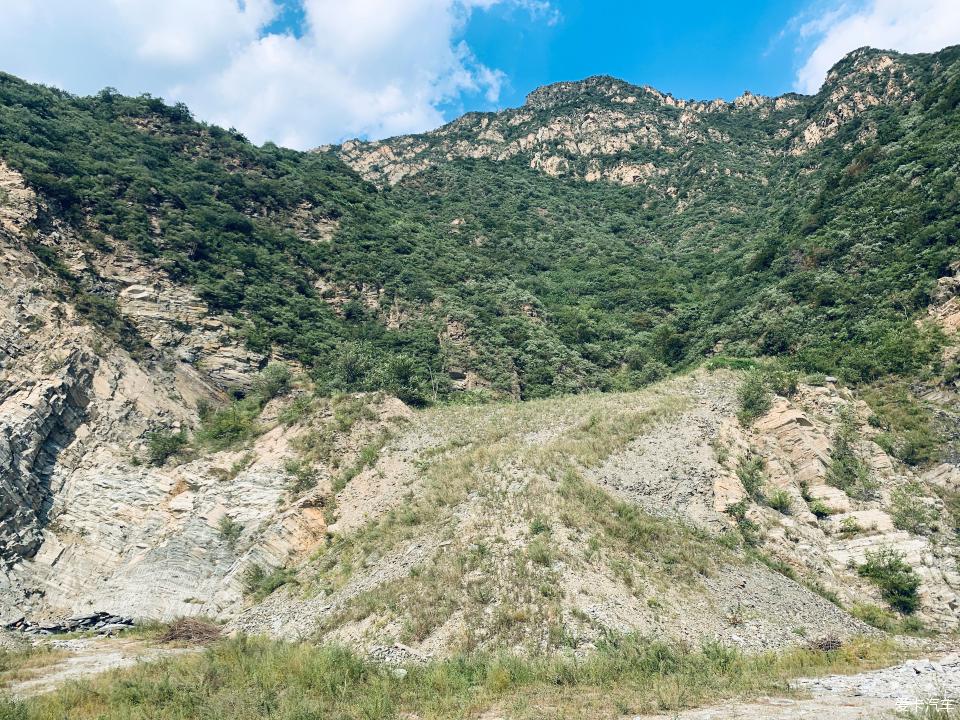 葫芦棚村猫耳山图片