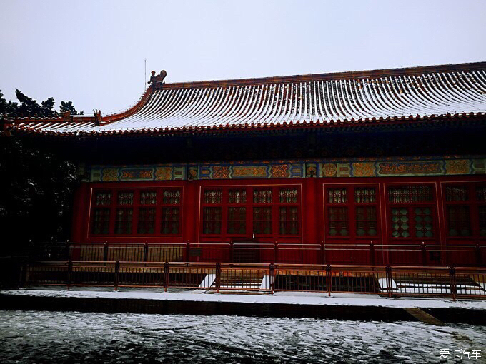 雪落无声，紫禁城外赏北平