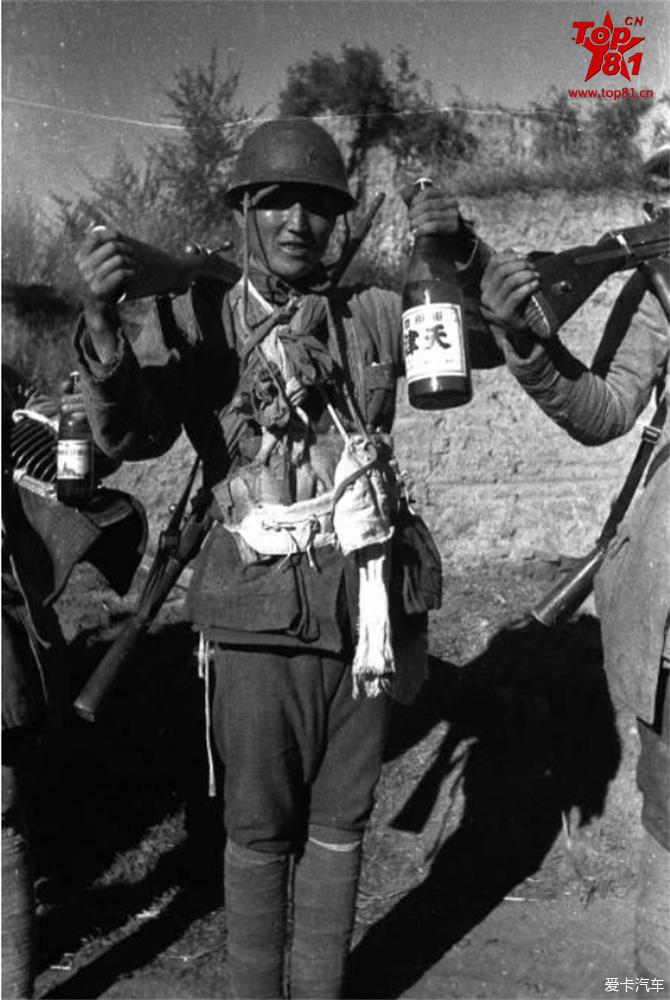 【图】老照片:八路军战士的战利品,1944年～～～