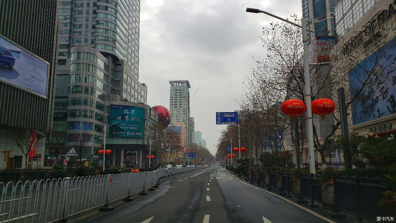 南京街道照片图片