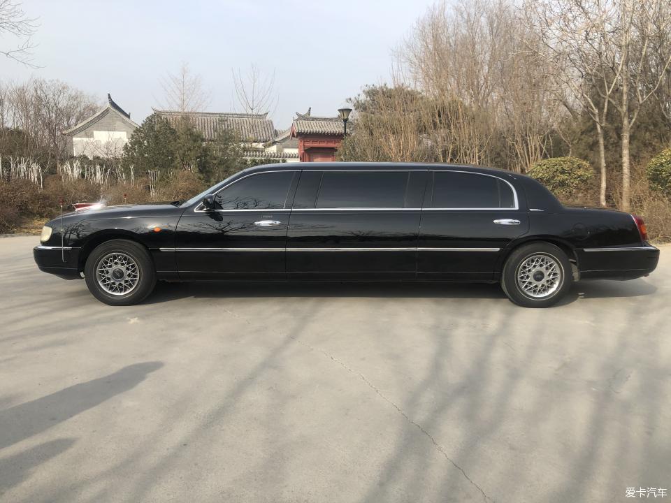 青岛政府国宾接待专用车红旗加长旗舰版极品车况!-爱卡汽车网论坛