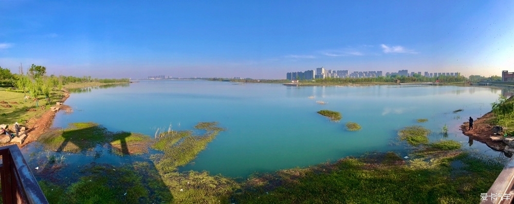 在皇庆湖湿地公园欣赏滁河印象风光带