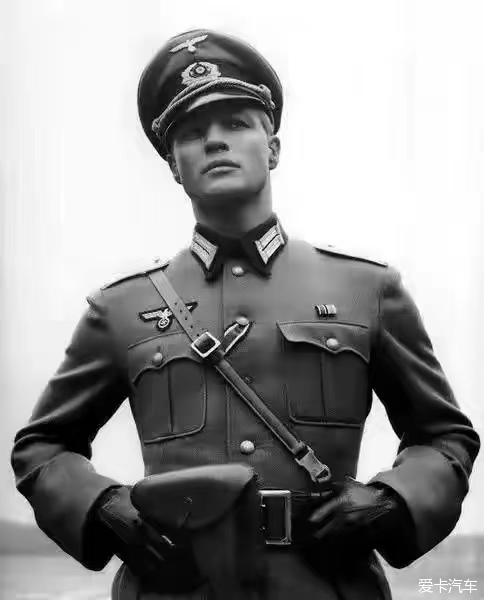 穿德国军服的中国人