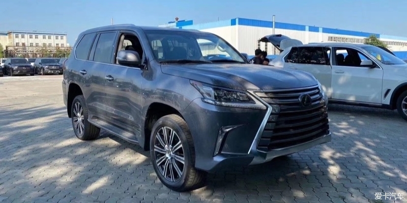 国六的LX570来了，你的包准备好了吗？