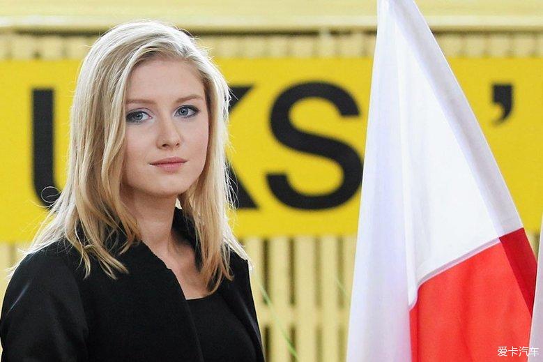 波兰总统女儿kinga图片