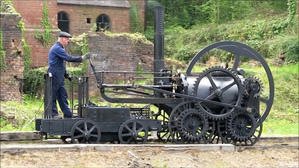 【图】第一台蒸汽机车建造于1803年
