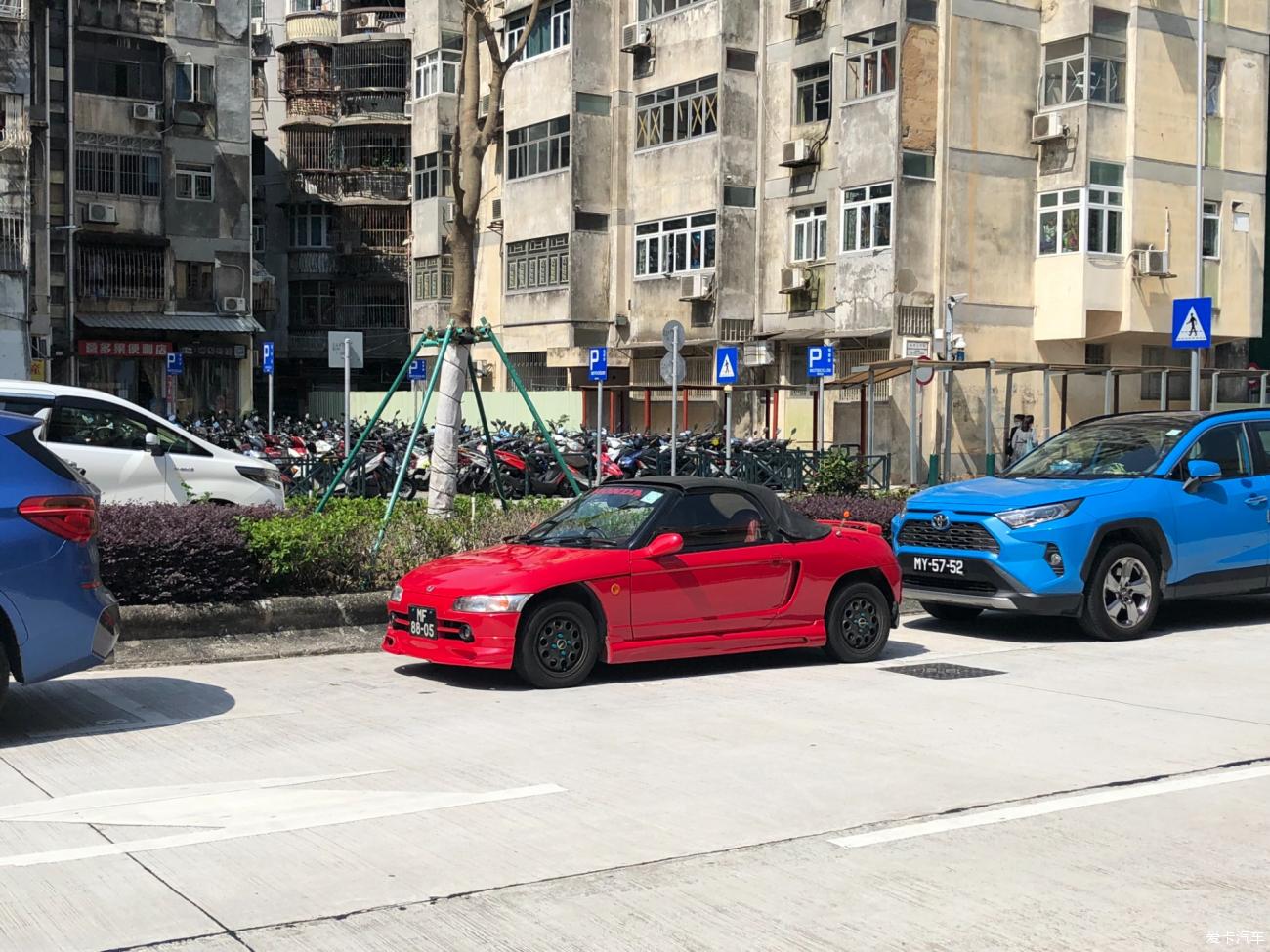 点击进入图库