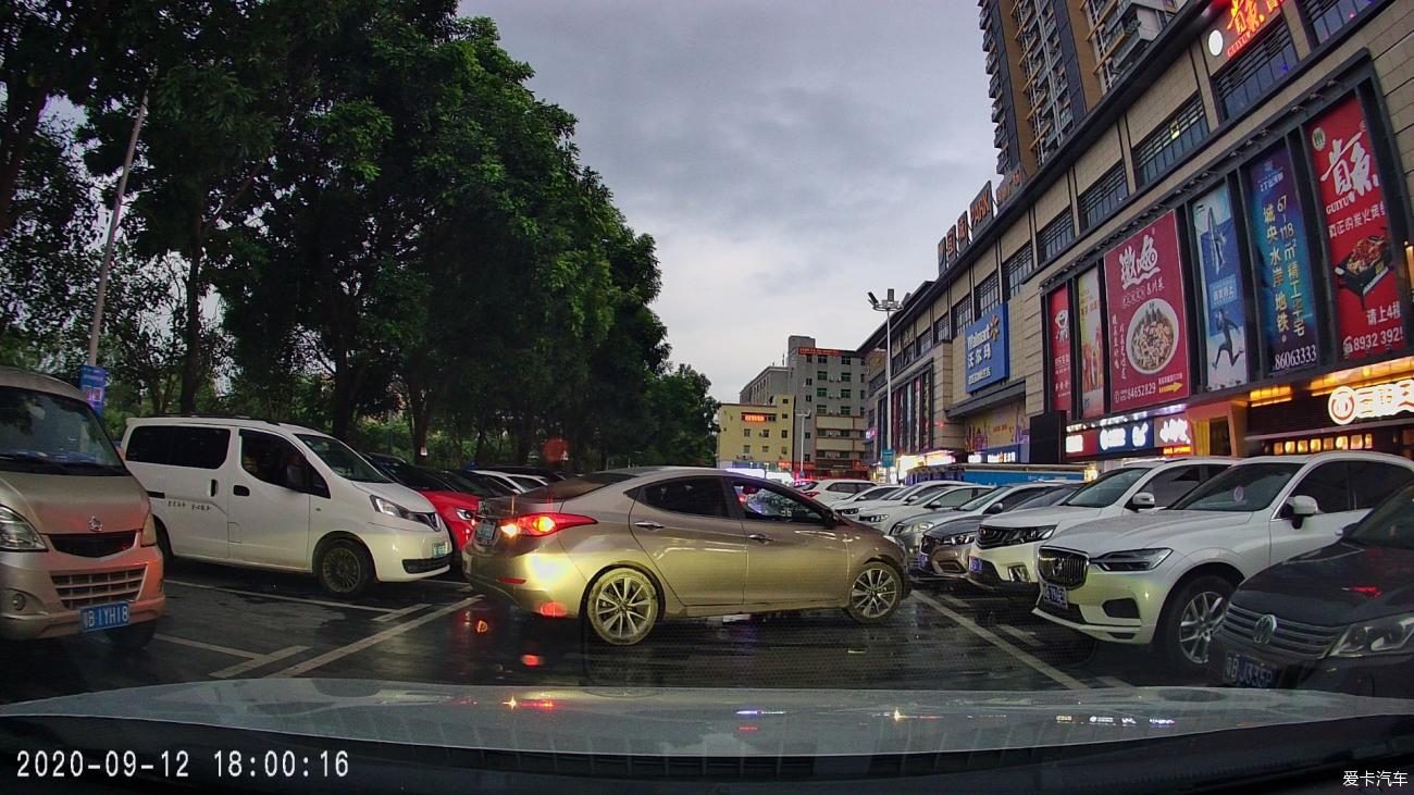 点击进入图库