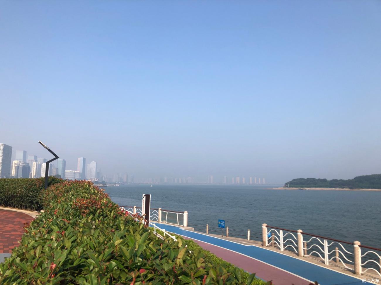 点击进入图库