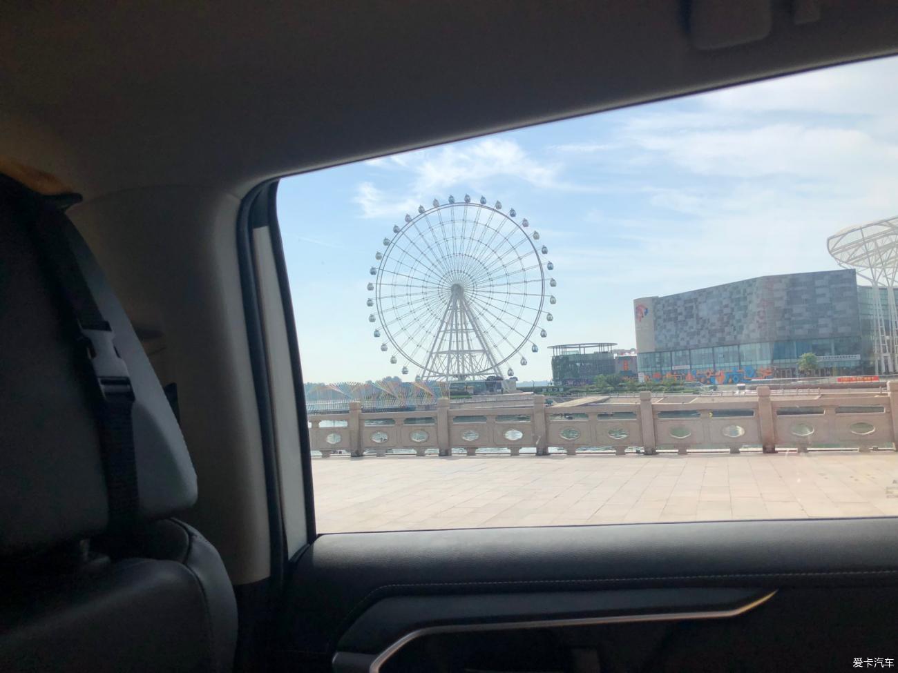 点击进入图库