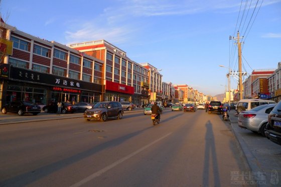 阿拉善左旗街景图片