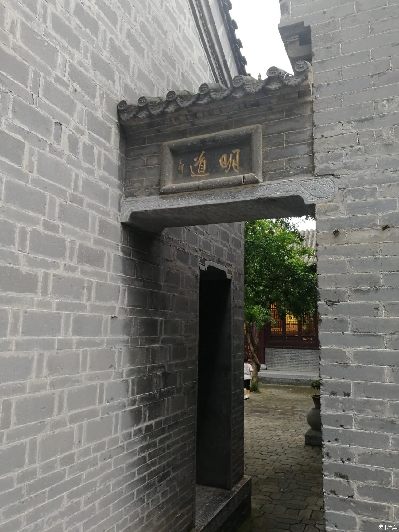 点击进入图库