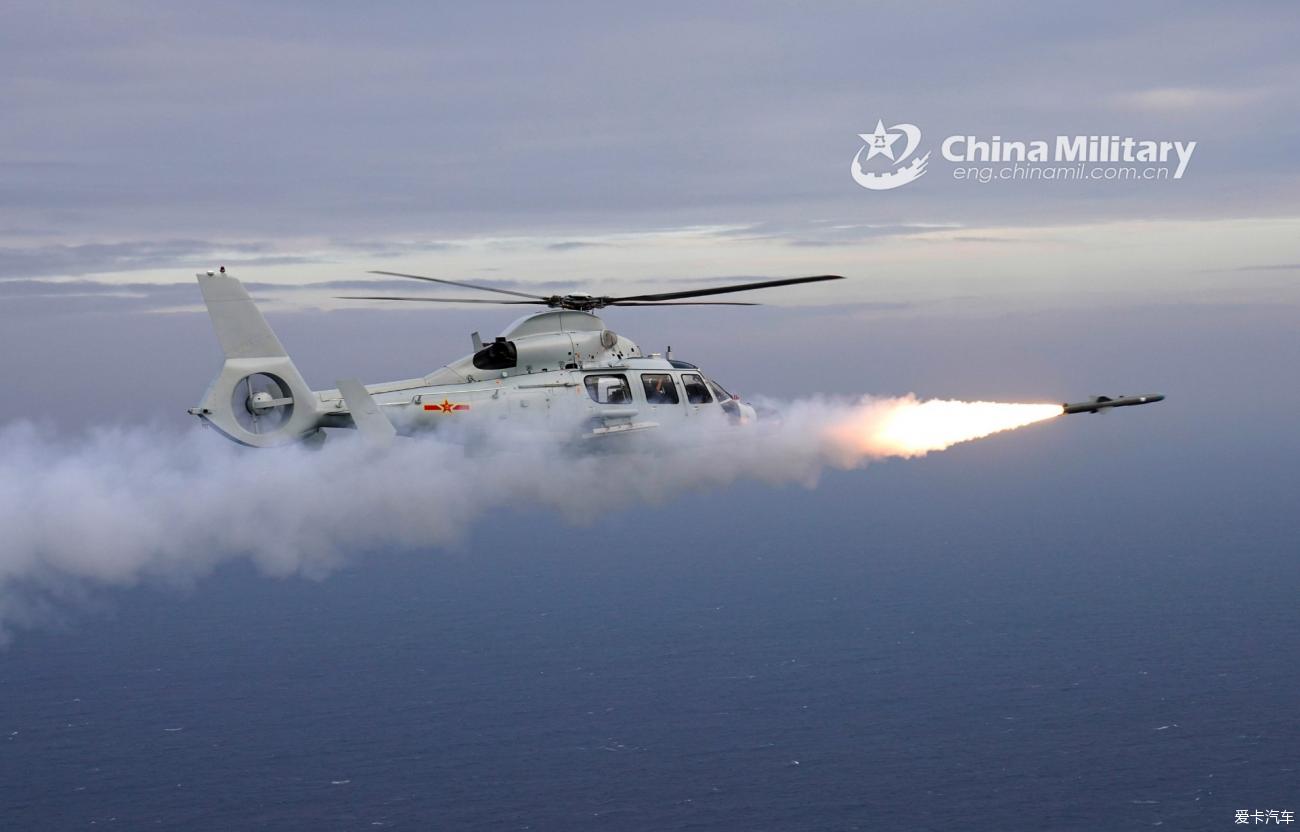 pla南部战区海军陆战队航空兵直9直升机在演习中发射导弹