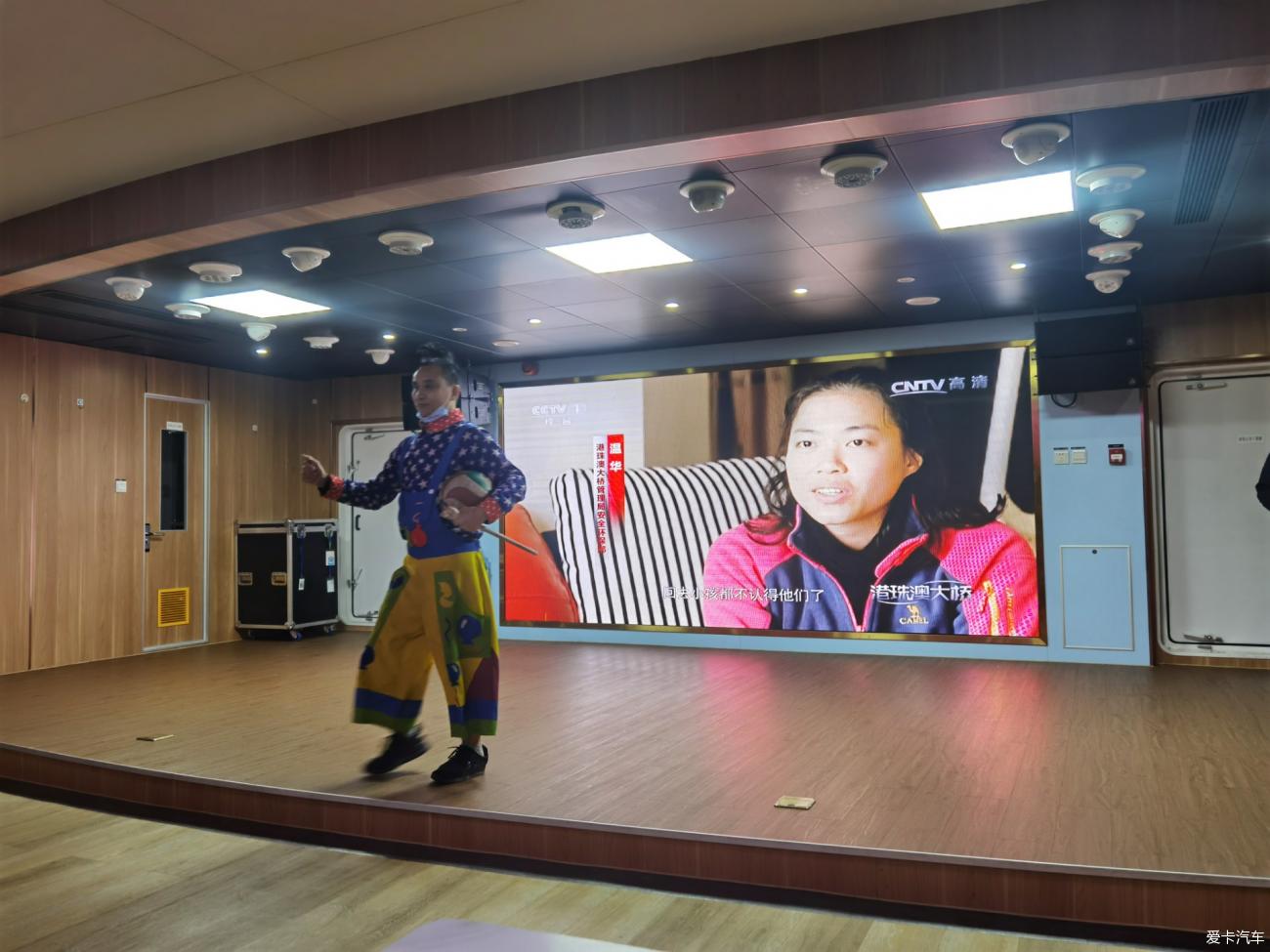 点击进入图库