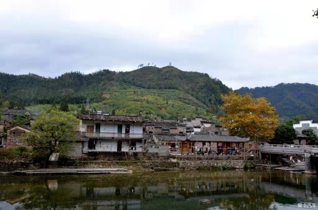 古色古香瑶里村