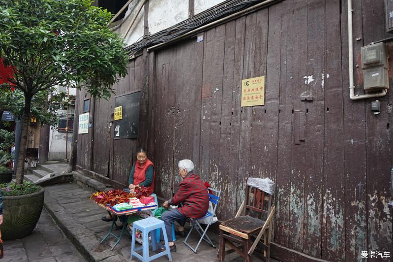 点击进入图库