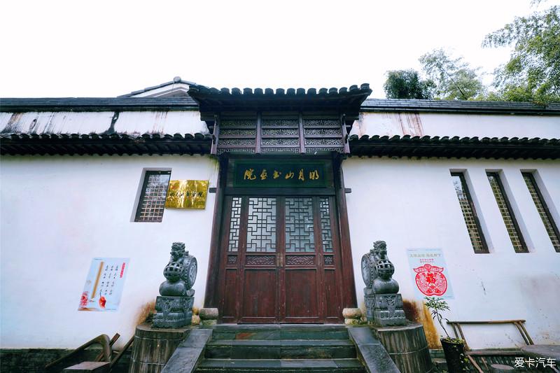 点击进入图库