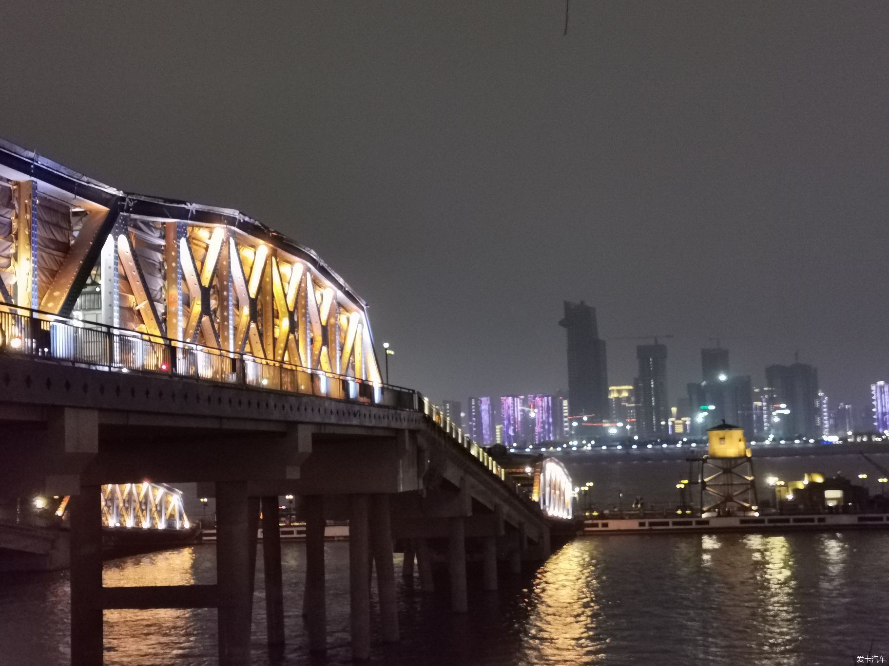 武汉汉口江滩夜景图片图片