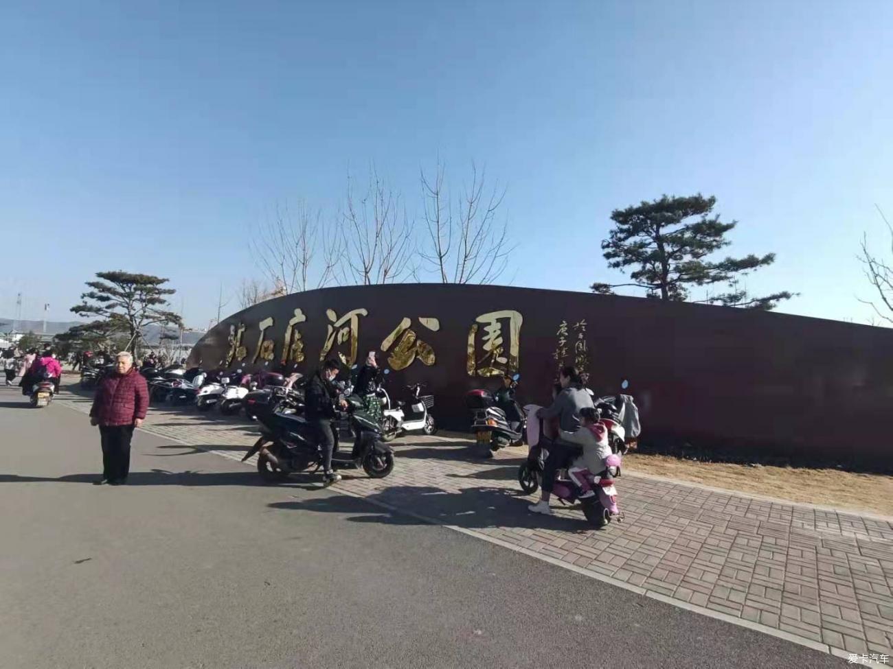 点击进入图库