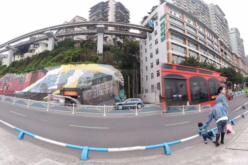 点击进入图库