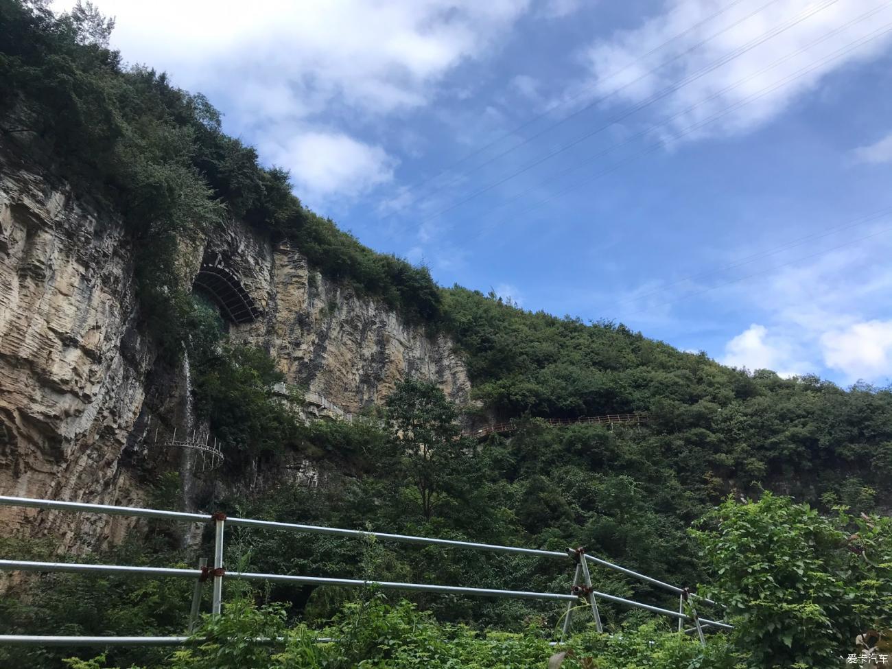 有城有景,有山有水的雲棲谷雙龍鎮