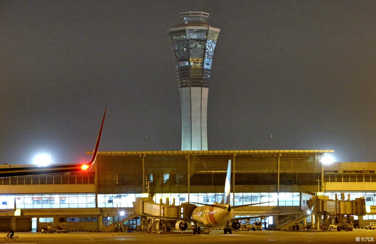 西安榆林机场见闻天津航班途中不开卫生间严建设