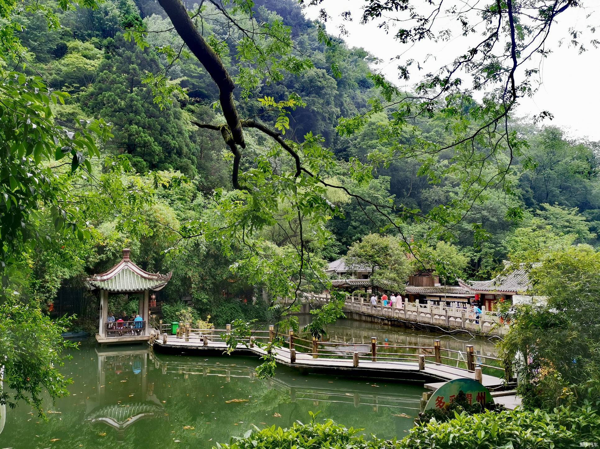 黔灵山公园景点图片