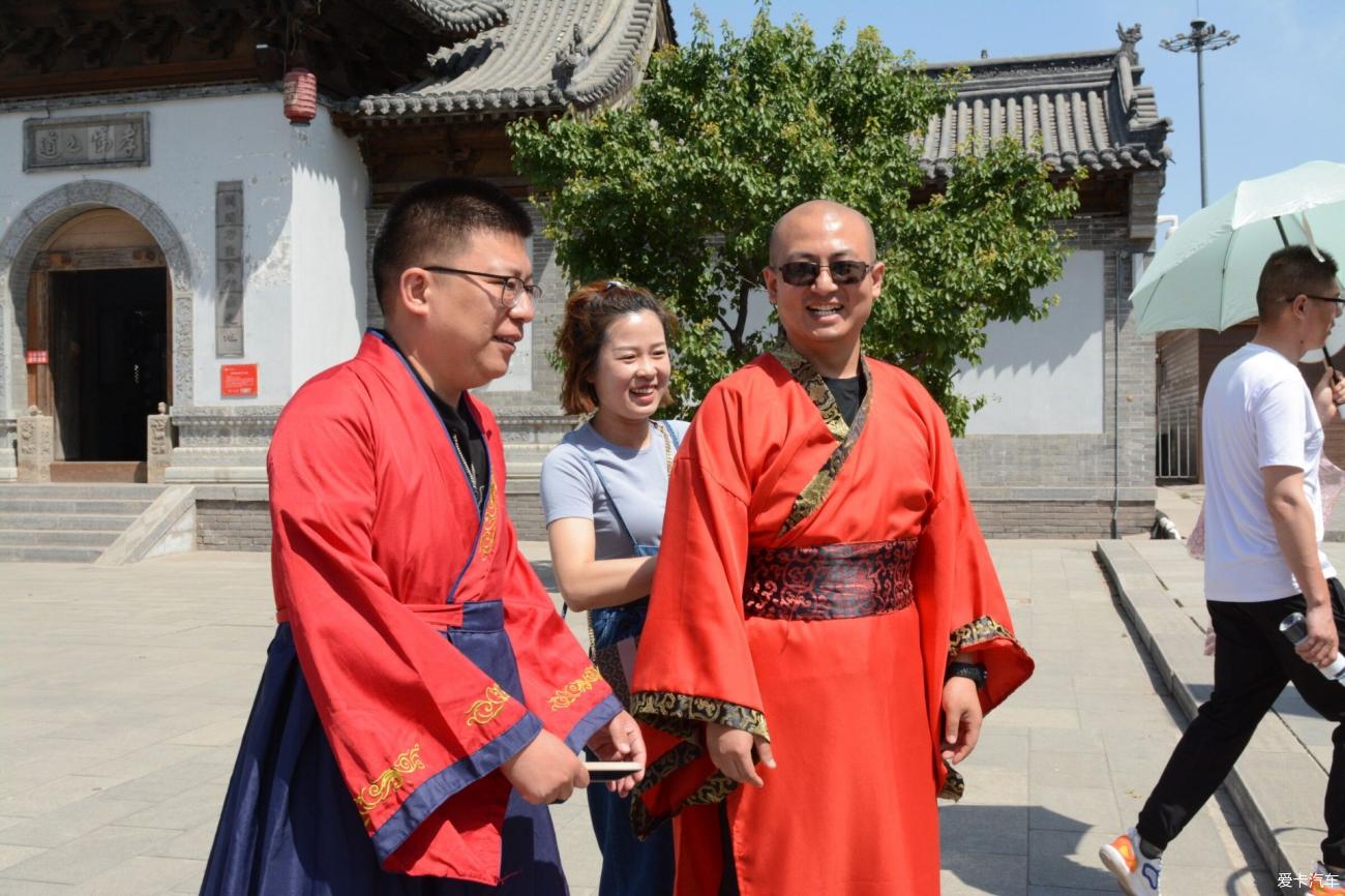 点击进入图库