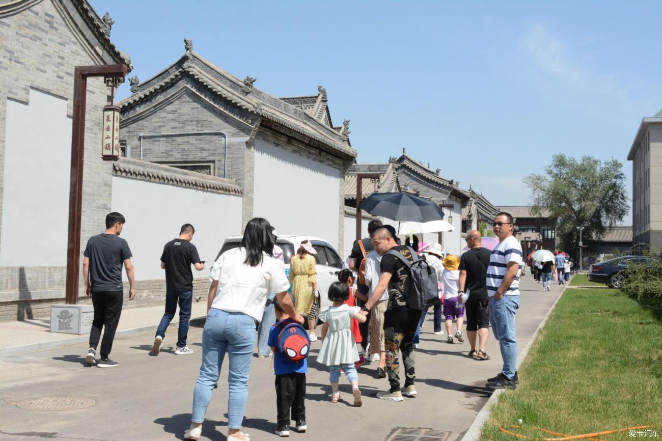 点击进入图库