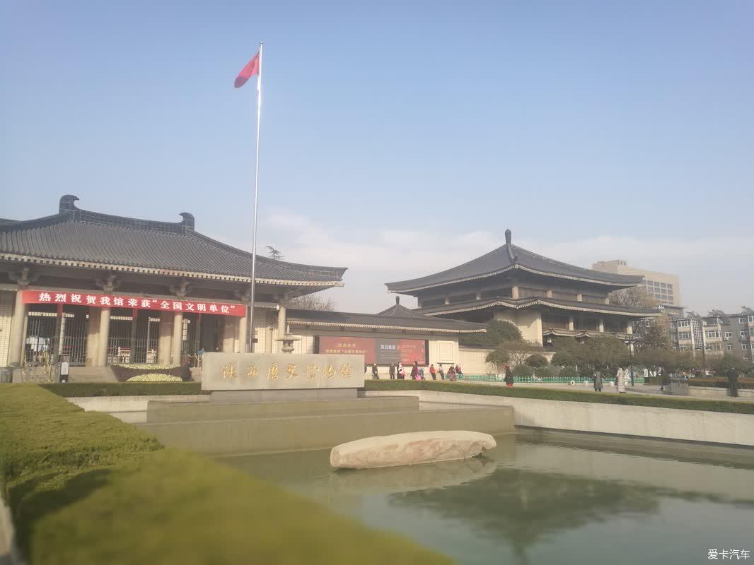 点击进入图库